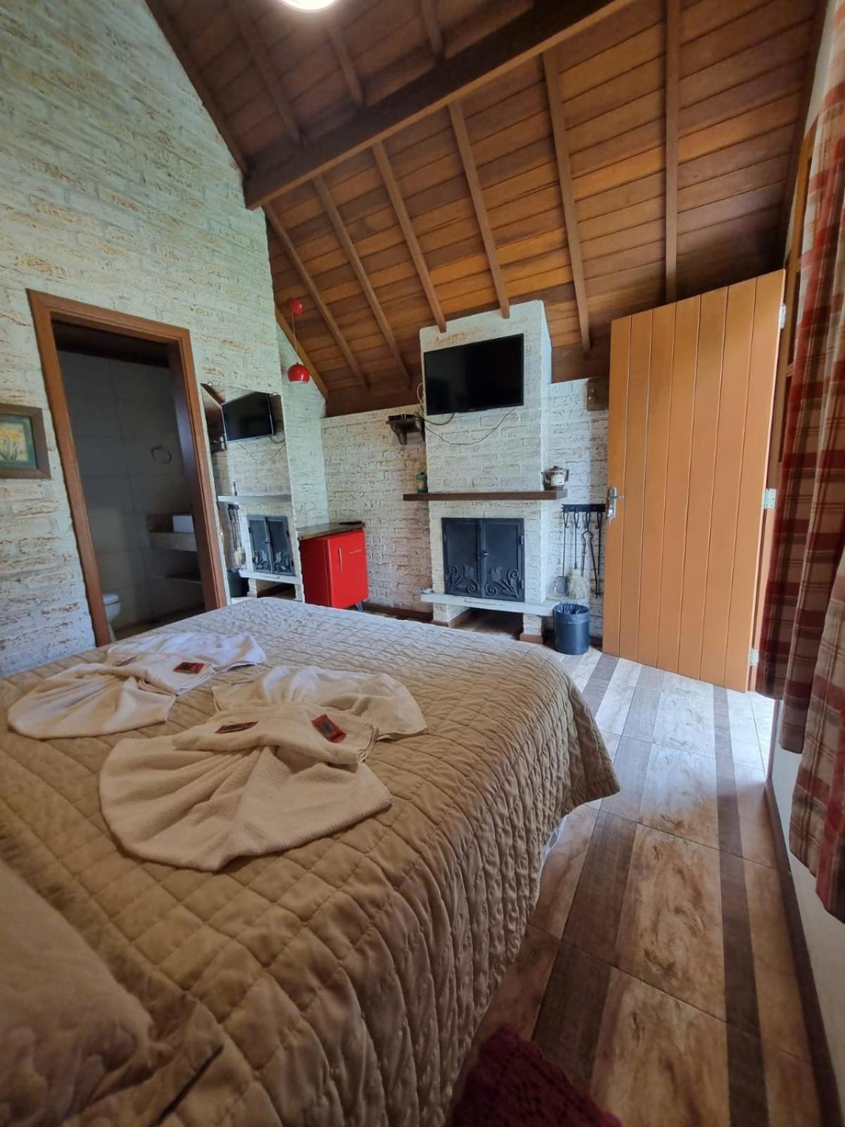 Pousada Vilas Di Espanha Monte Verde  Exteriör bild